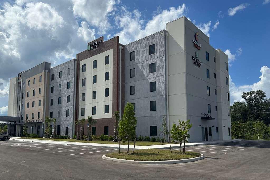 Comfort Suites Fort Myers East I-75 Bagian luar foto