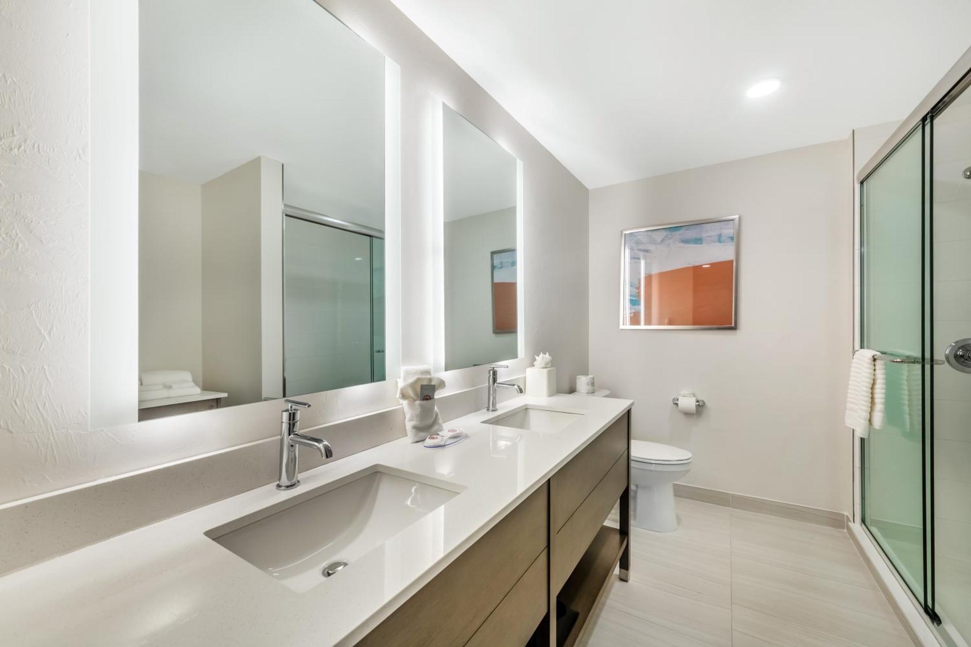 Comfort Suites Fort Myers East I-75 Bagian luar foto