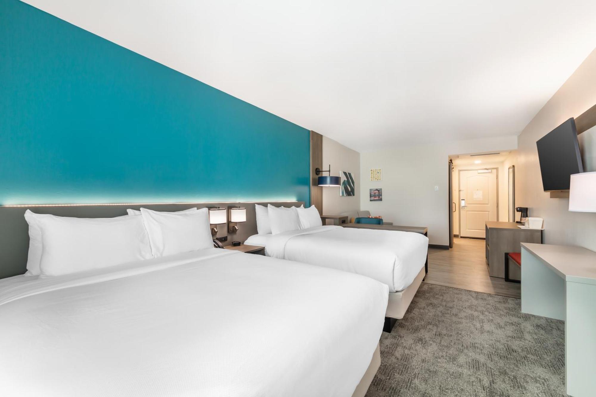 Comfort Suites Fort Myers East I-75 Bagian luar foto