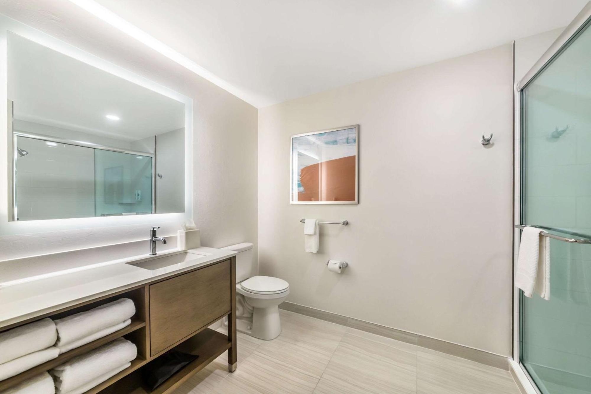 Comfort Suites Fort Myers East I-75 Bagian luar foto