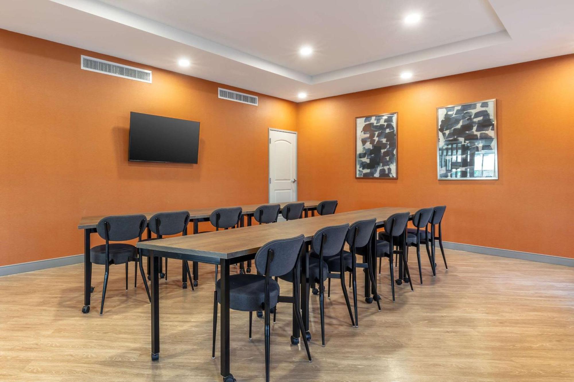 Comfort Suites Fort Myers East I-75 Bagian luar foto